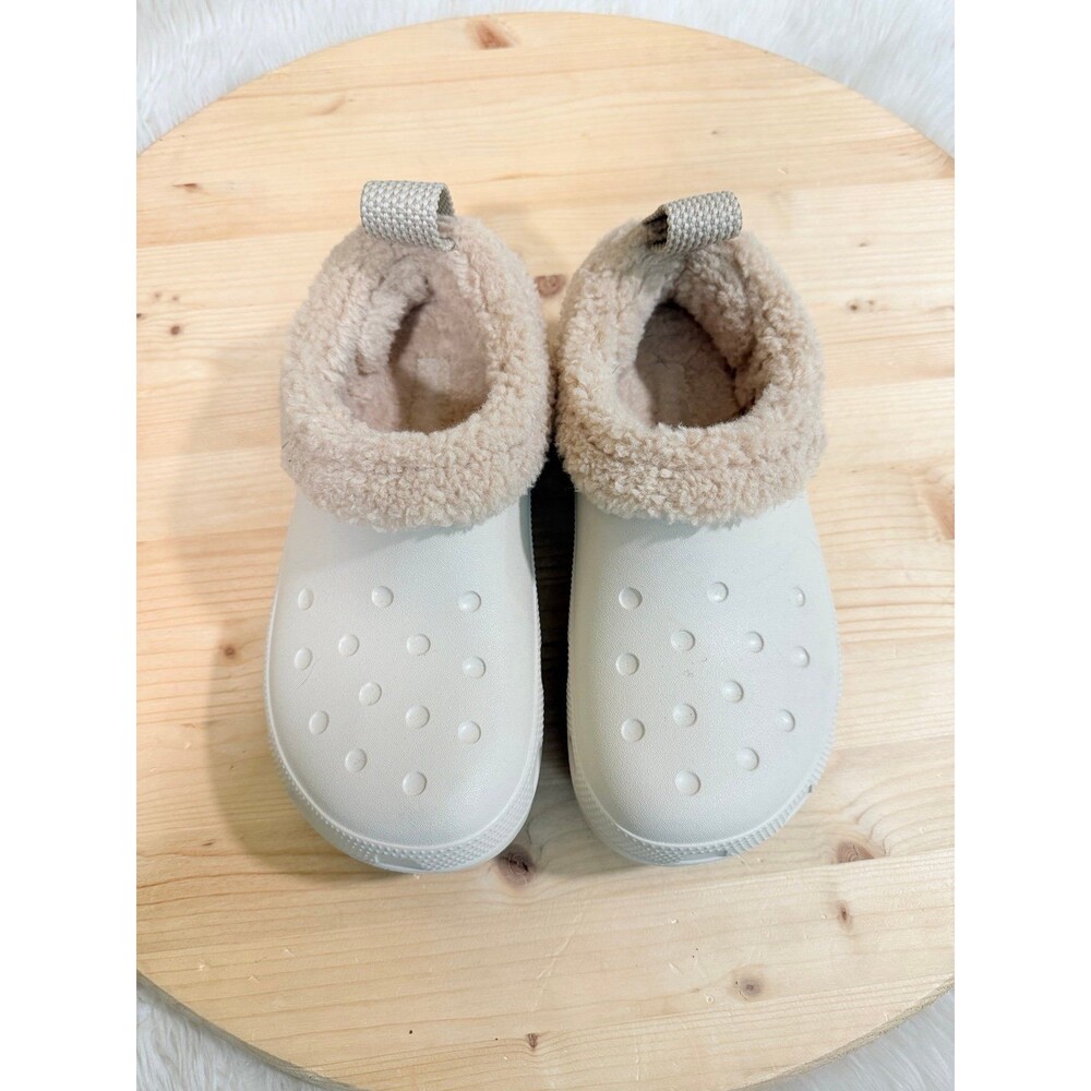 Crocs Fuzzy Lined Clogs